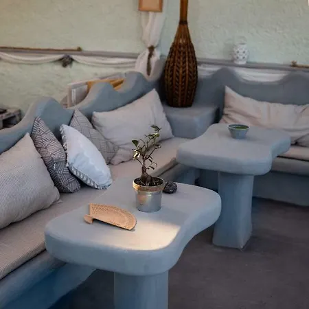 Pasithei Lejlighedshotel Perissa (Santorini)