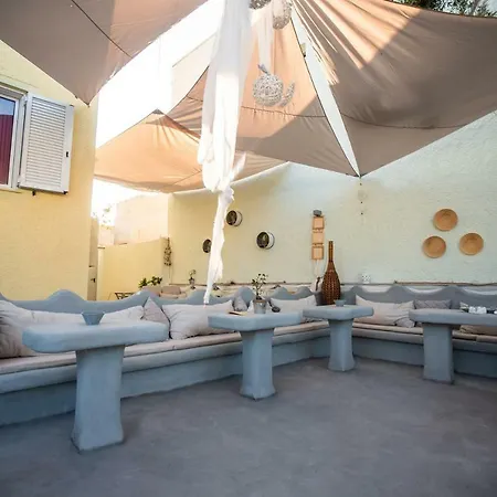 Hotel apartamentowy Pasithei